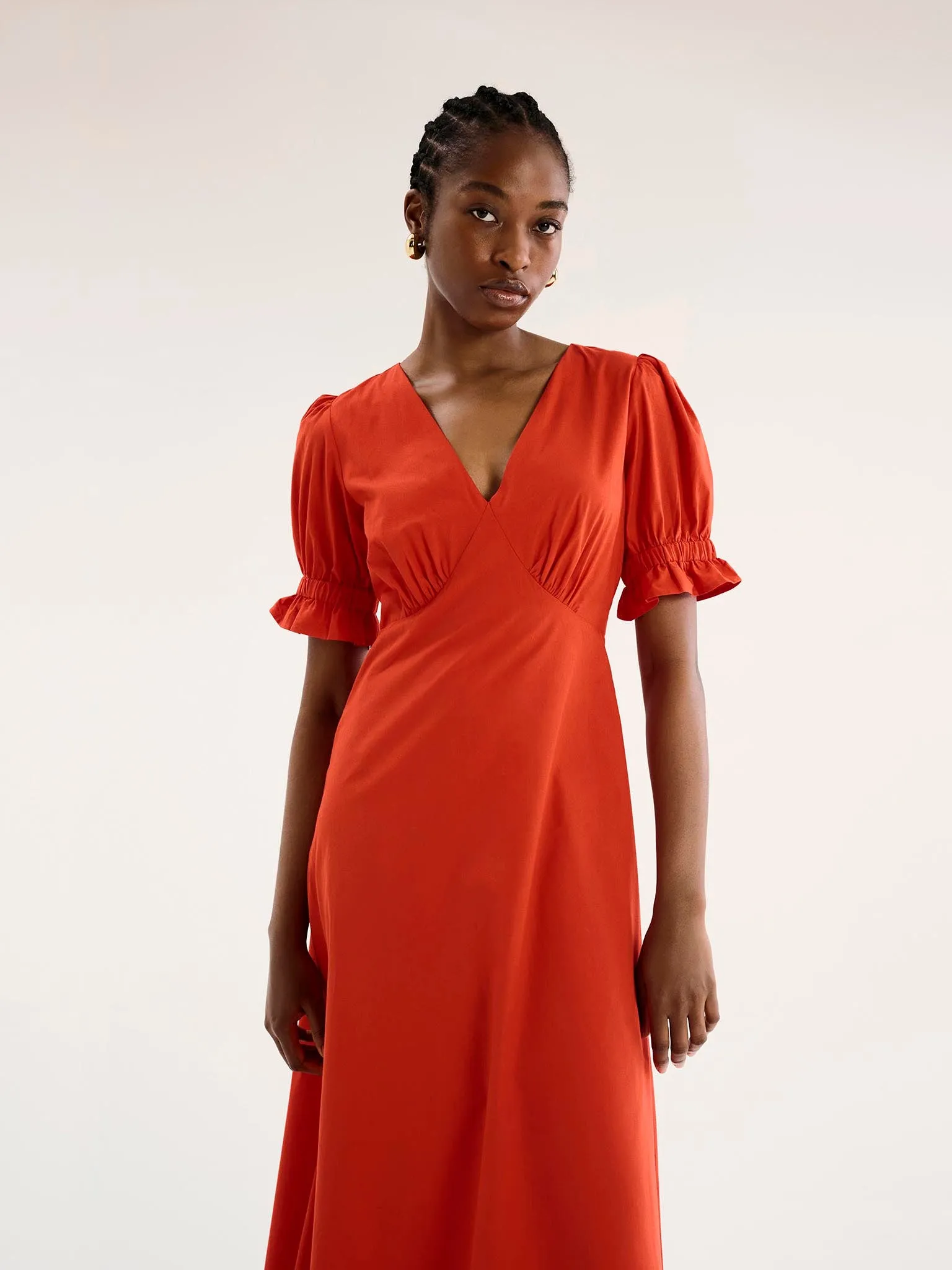 Beverley V Neck Dress in Red