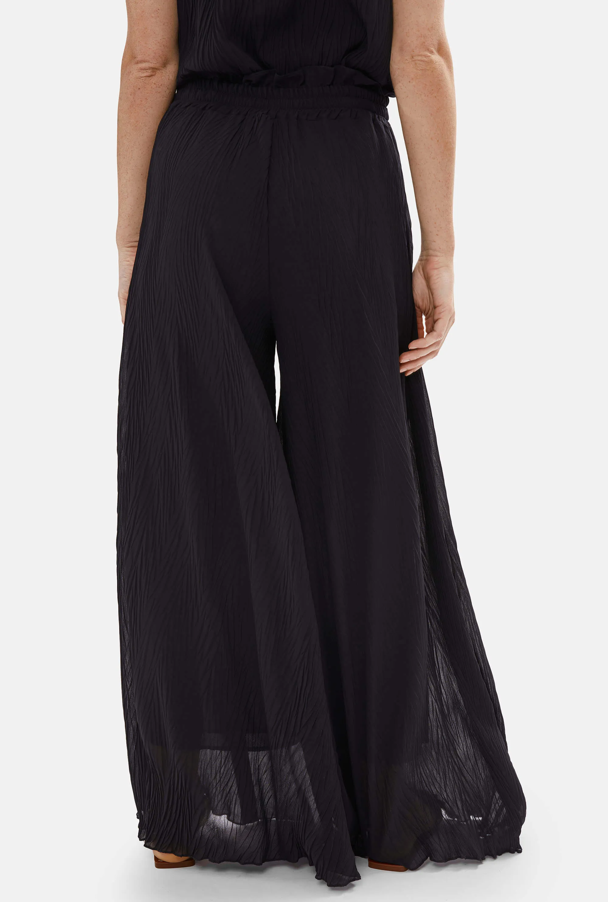 Pleated Cropped Trousers Black