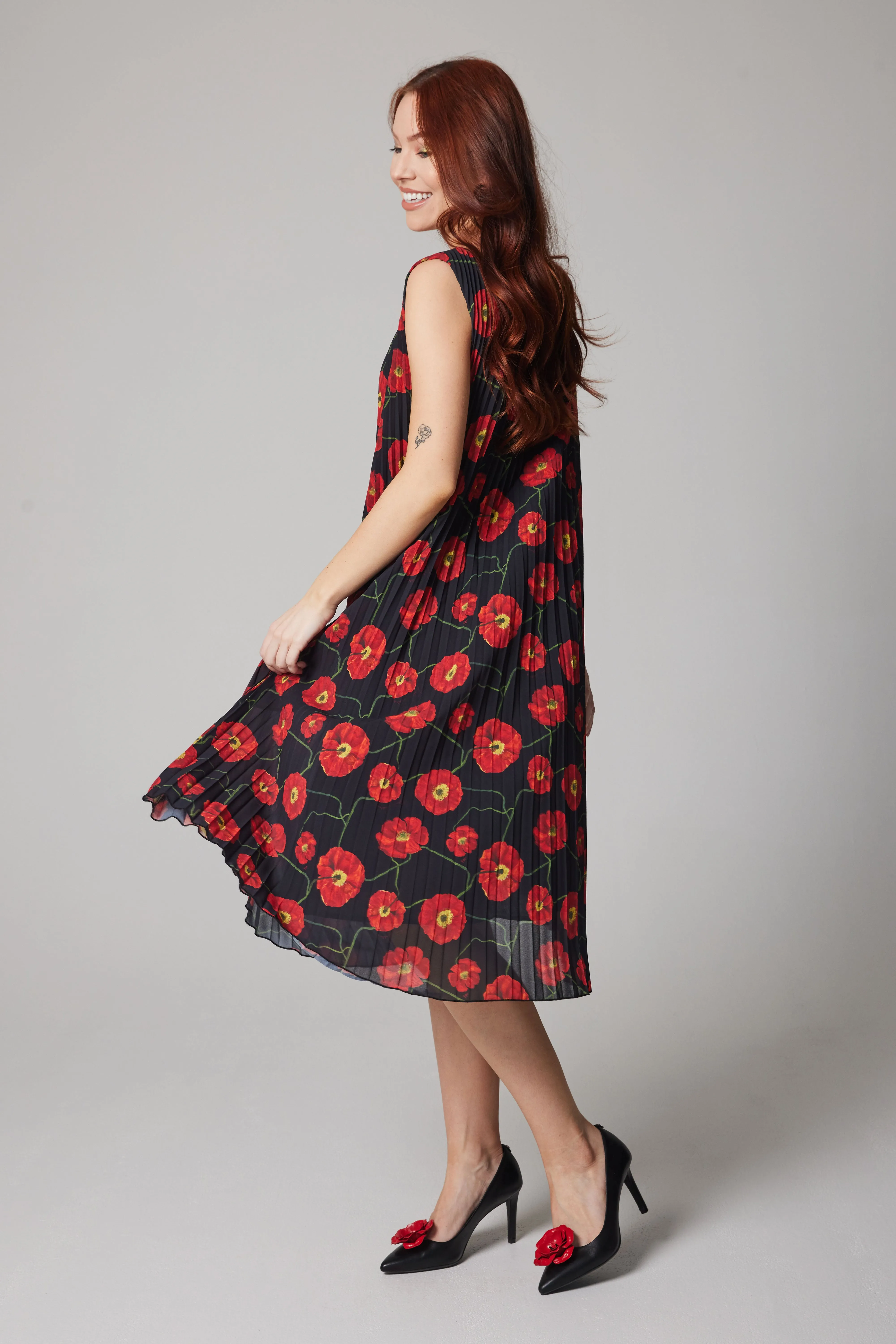 Pleated Dress - Poppies