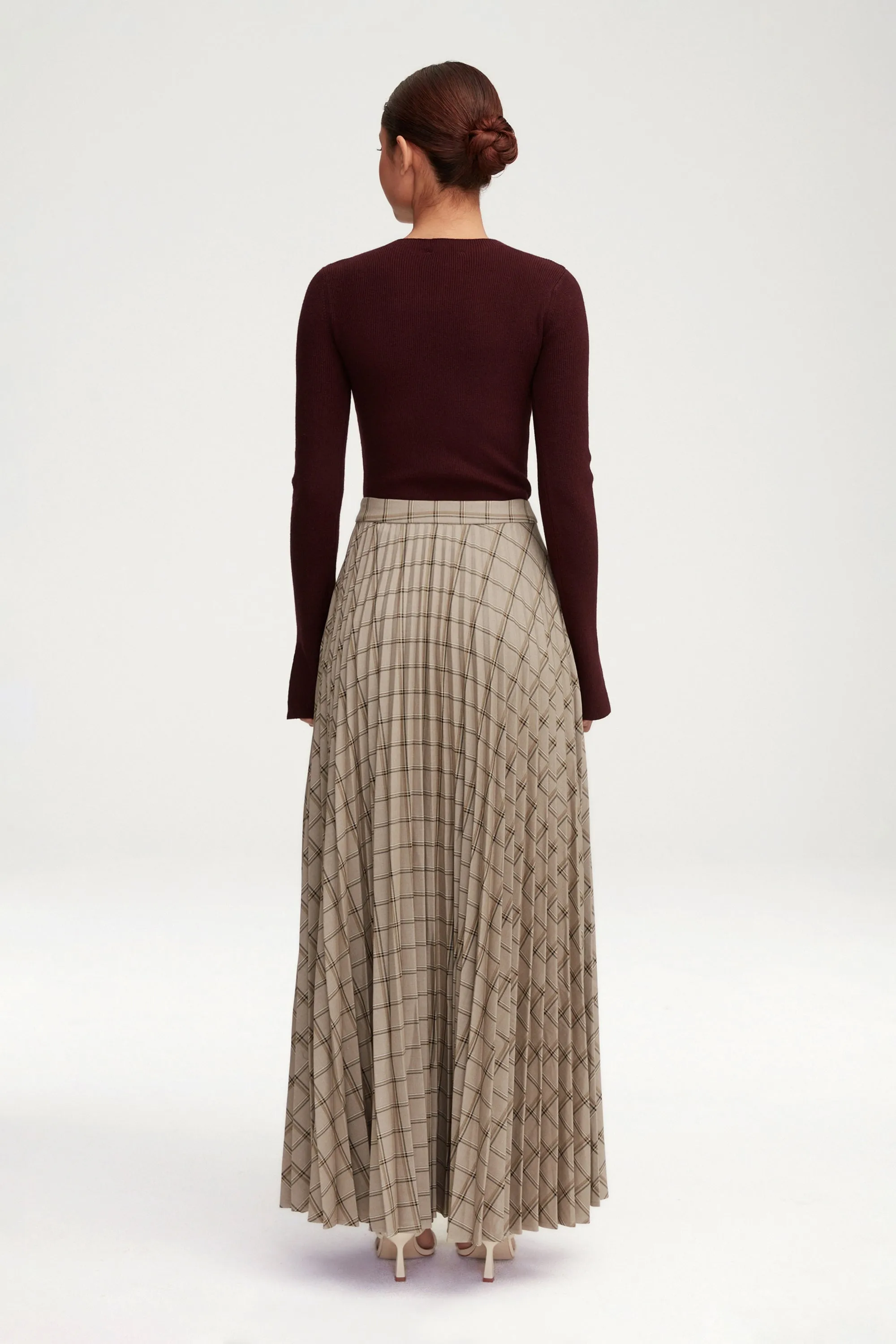 Pleated Plaid A Line Maxi Skirt - Grey