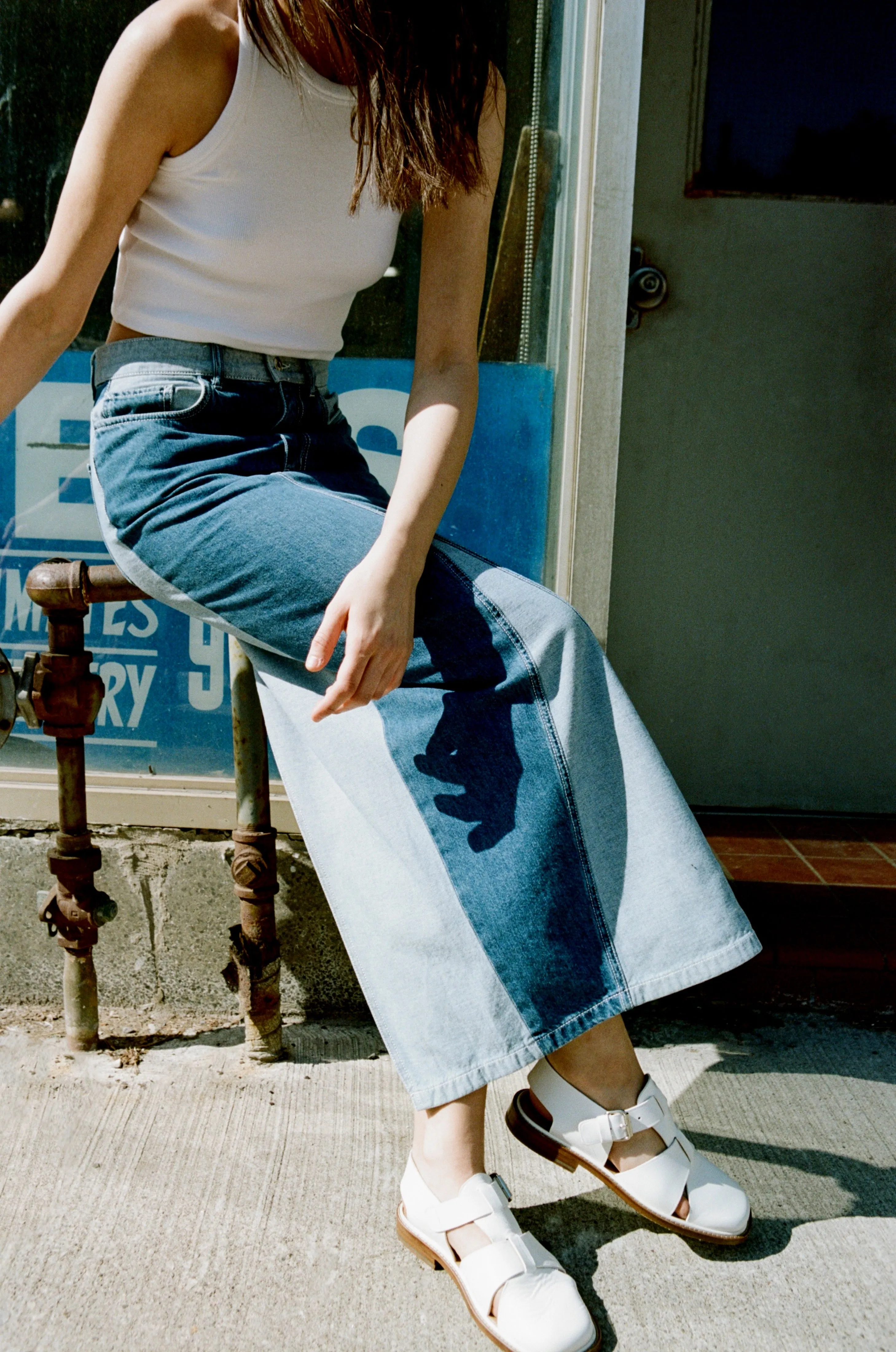 Stylish Womens Lily Denim Skirt in Medium Wash